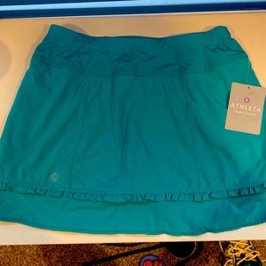 Athleta NWT Tennis Skirt Size Small